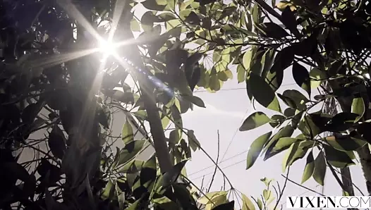 Vixen riley reid erkek arkadaşını carter cruise ile paylaşıyor