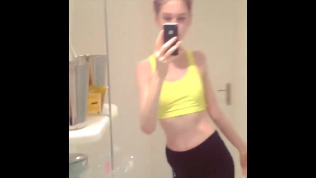 Jemma için boşalıyor