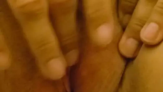 chubby karısı sürtme ona klitoris