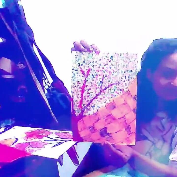 Tina'nın lezbiyen zaman yetenekleri