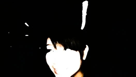 Koharu aoi var yarık parmaklı ve becerdin