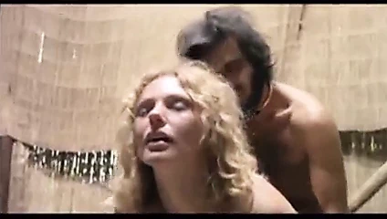 Marina lotar - Amerika'da emanuelle