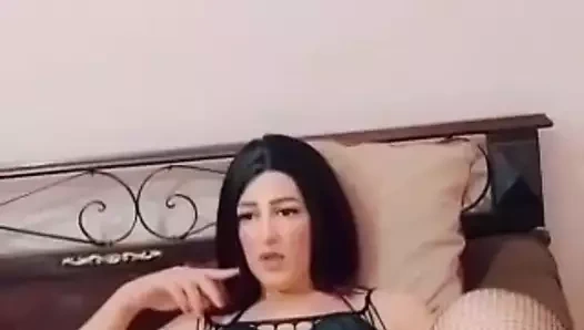 Edepsiz konuşma Arap transeksüel