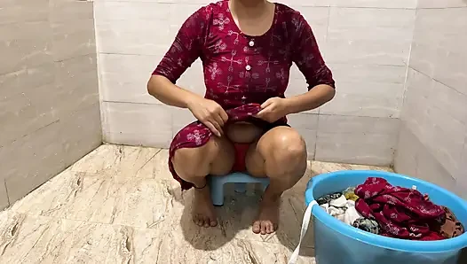 Güzel yenge devar ile ilk kez seks yapıyor! Net Hintçe ile önde işiyor