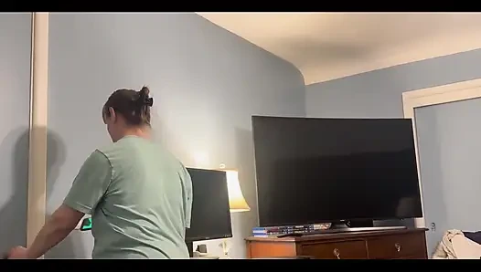 Kuru fıstığını emiyor mmm