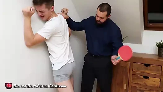 Jonathan kürek çekti