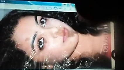 Aktris nithya menon'a saygı duruşu