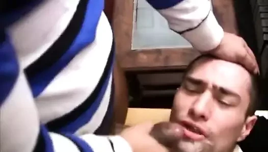 Beyaz altın için havaya uçuyor 104