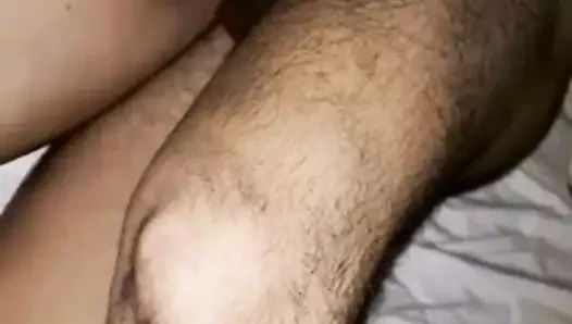 Kocam büyük, kalın bir penisle sikişmeme bayılıyor