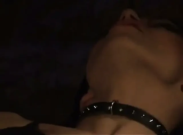 Sapık Alman çift kadın egemenliği, sidik ve yumuşak bdsm yapmayı seviyor - cilt 13