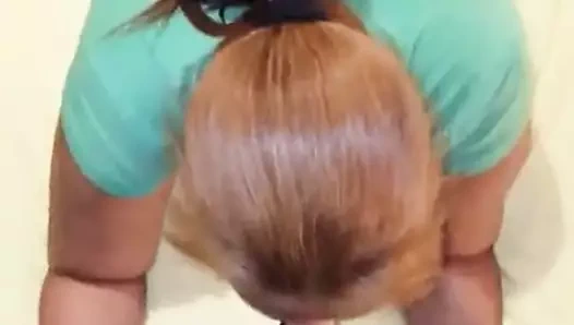 Kalın götlü kaltak emiyor