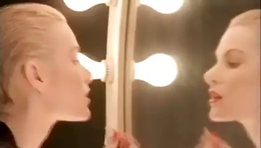 Peggy trentine monique ebeveyn ateşli hat