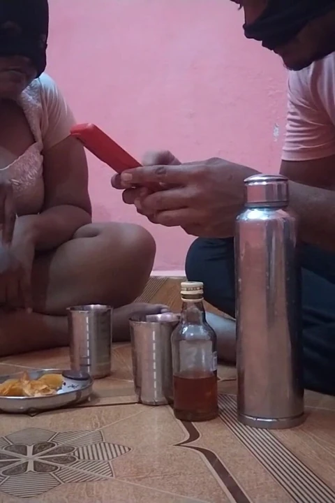 Tamil şarkılarıyla ateşli dans seksi