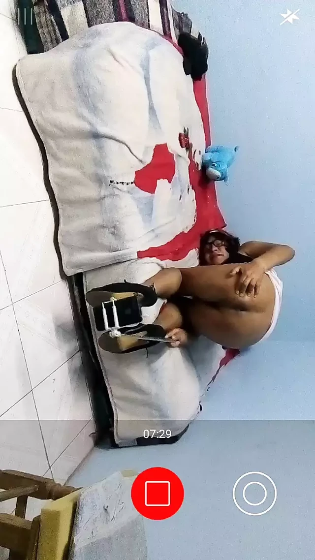 Joselynne xdresser içinde seksi göt içinde etek 2