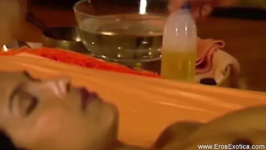 Tantrik lezbiyen samimiyet ayini
