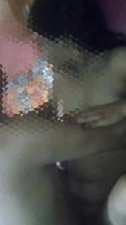 Ateşli evli kadın en iyi arkadaşı onunla sert seks yaparken çıldırıyor - gerçek çift | Klip 1