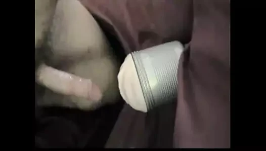Fleshlight orgazm + cum geri damlayan
