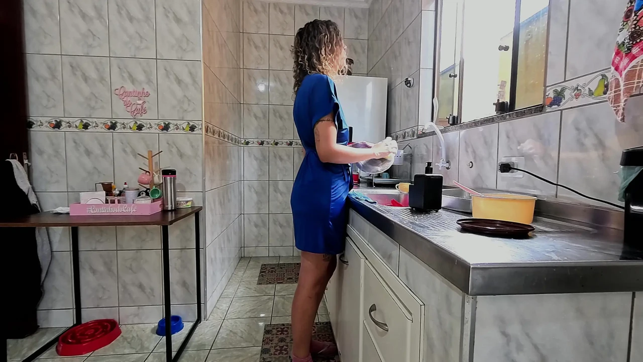 Lazy stepsister had her pussy used while washing the dishes.