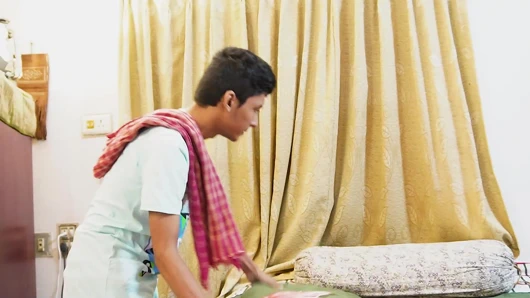 A SEXY COUPLE RETURNING HOME AFTER PARTY AND DOING SEX INFRONT OF THERE SERVANT AND THEIR SERVANT ALSO JOIN TO FUCK HARDLY