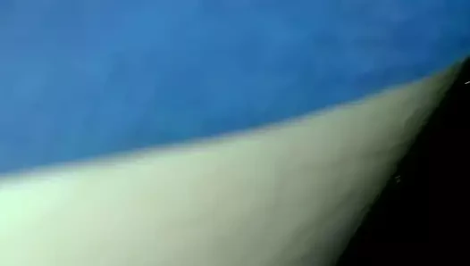 Evli kadın ateşli götünü domaltarak sikiyor