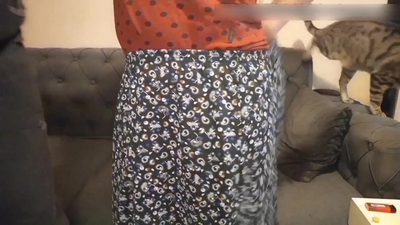 Peasant Hijab-Wearing Sun Cheats on Her Husband with Her Lover