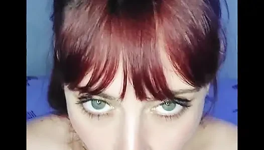 Shyyfxx ateşli üvey kız kardeşin seni küçük düşürüyor ve seni kesiyor çabucak üvey erkek kardeşin geliyor! Rolepla
