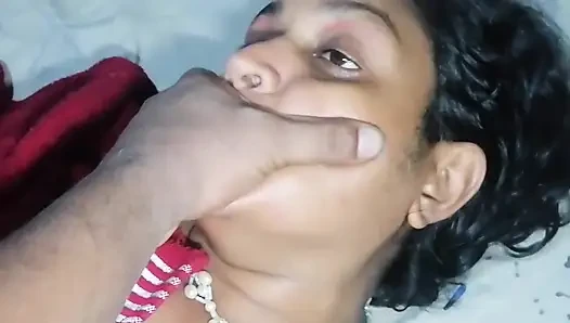 Ep5 desi üvey anne üvey oğlunun kamerasını buldu ve soyunuyor