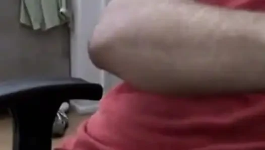 Brandon'ın ateşli ofis molası solo