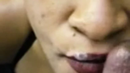 Goldie bir yüz alır