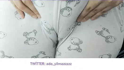 CAMELTOE- PAJAMA- SWOLLEN PUSSY