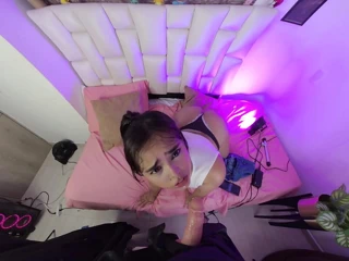 Vr bakış açısı: ezilmiş yarağımı emiyor