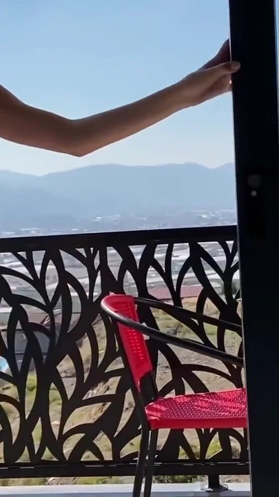 Güzel çift duşta sabah seksi | Klip 2