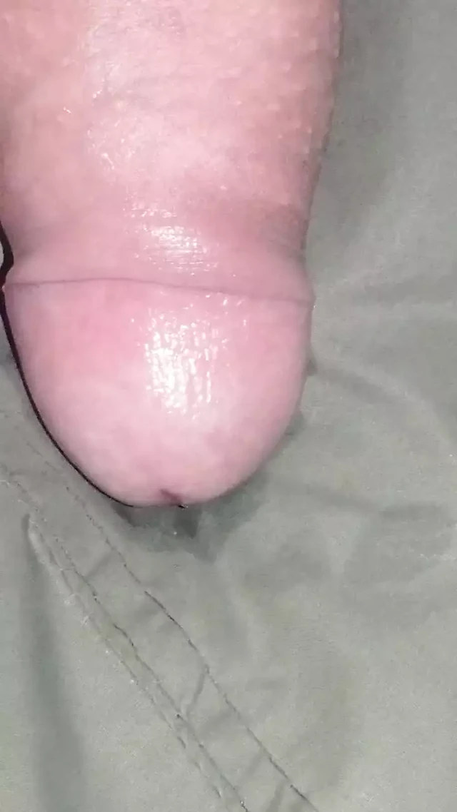 Odamda genç Kolombiyalı pornosu mastürbasyon yapıyorum