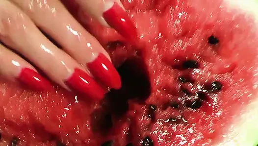 Un(şartlı) üvey anne aşkı