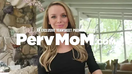 Genç kıvrımlar - büyük götlü genç kız erkeğinin cinsel arzularını tatmin ediyor