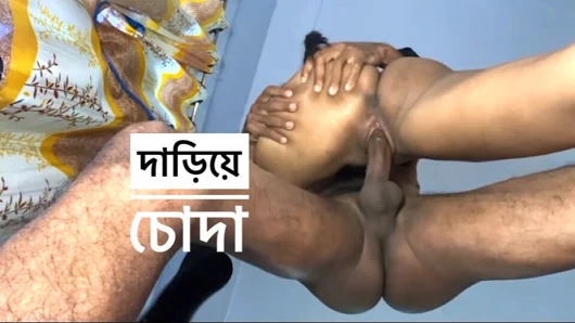 Yeni seks videosu Asyalı deshi kız ev yapımı