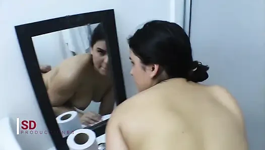 Ev pornosunda üvey kız kardeşimi İspanyolca sikiyorum