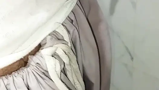 Hintli kadın ya da mastürbasyon yapıyor