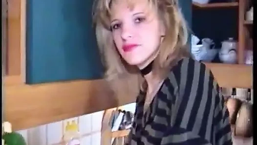 Jessica'nın anal fizyasyonu