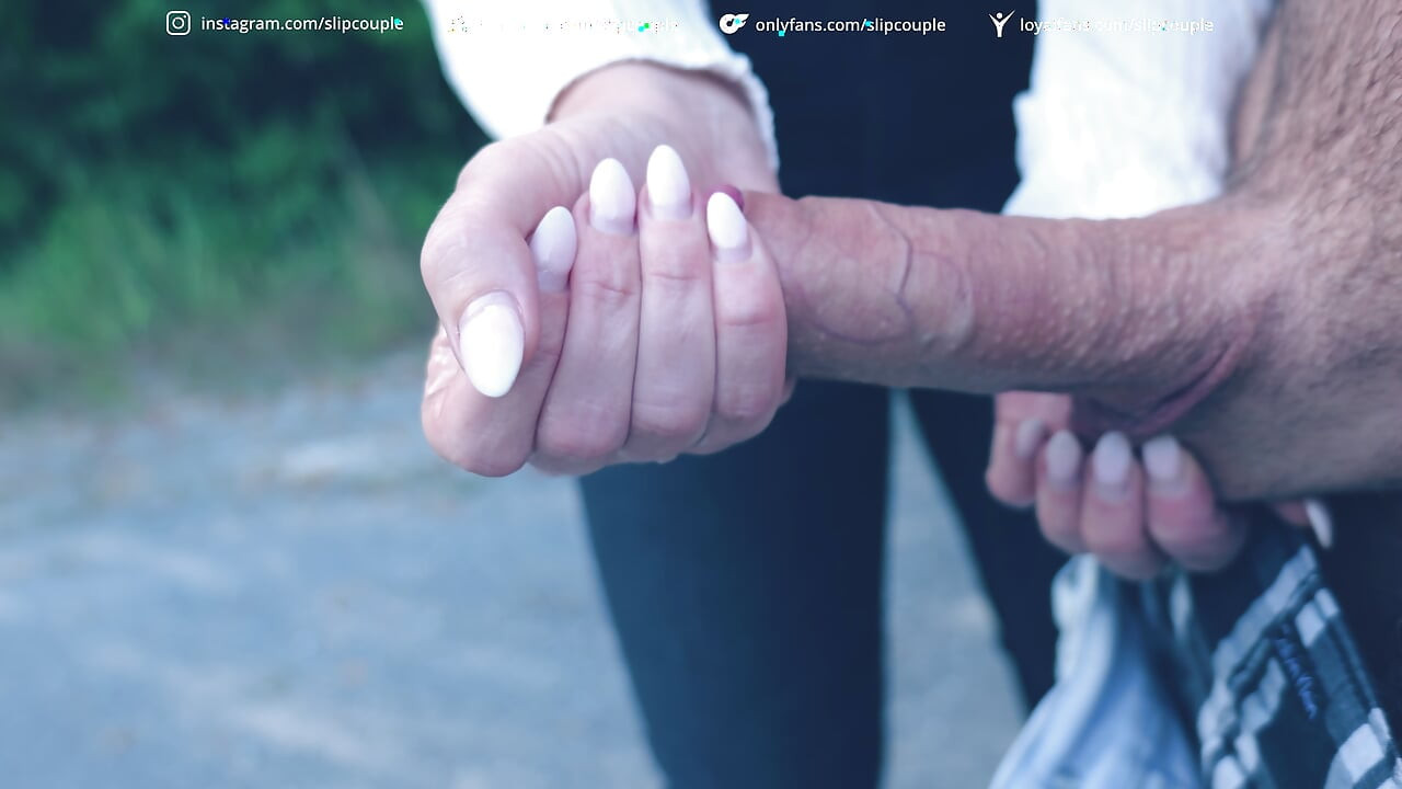 Otoparkta elle muamele çıldırdı: ıslak ve özensiz elle muamele büyük meme boşalmasına yol açıyor