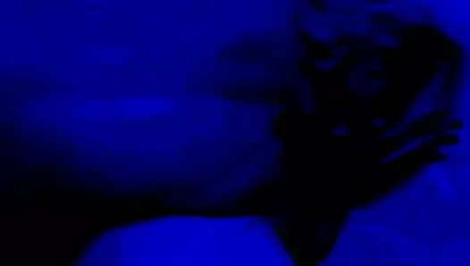 Sevgilisi ile başka bir görüşmeyi kıçından bitirdi.