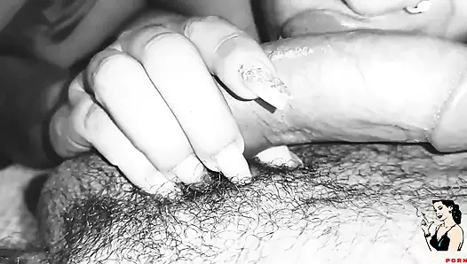 Satıcı sipariş teslim etmeye gitti ve sonunda sikildi