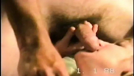 Arkadaşları ile cuckold eş anne