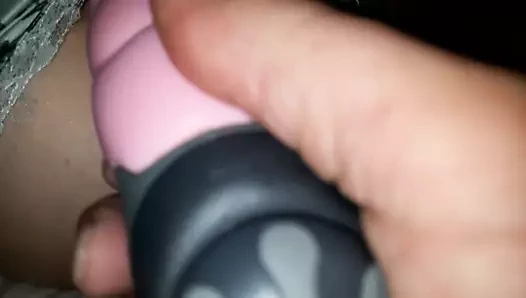 Je lui gode son gros cul de salope