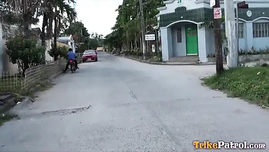 Seksi Pinay rastgele seksi seviyor