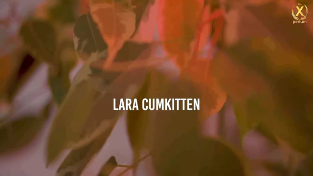 Lara Cum Kitten - Küvet!