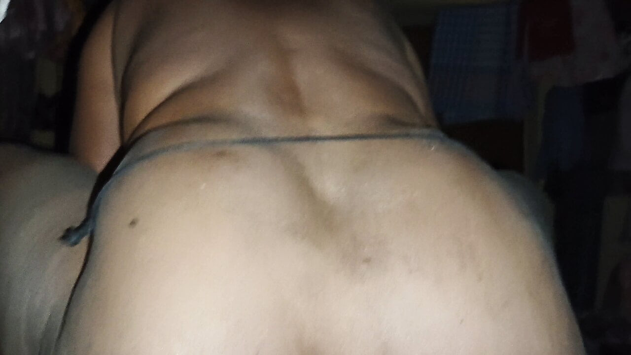 Sıcak Hint rekha aunty binicilik ile genç oğlan full hd video rekhakumari