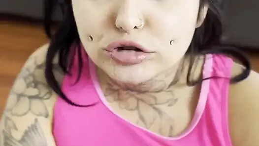 Cosplay tavşan kız yok edilmek istiyor