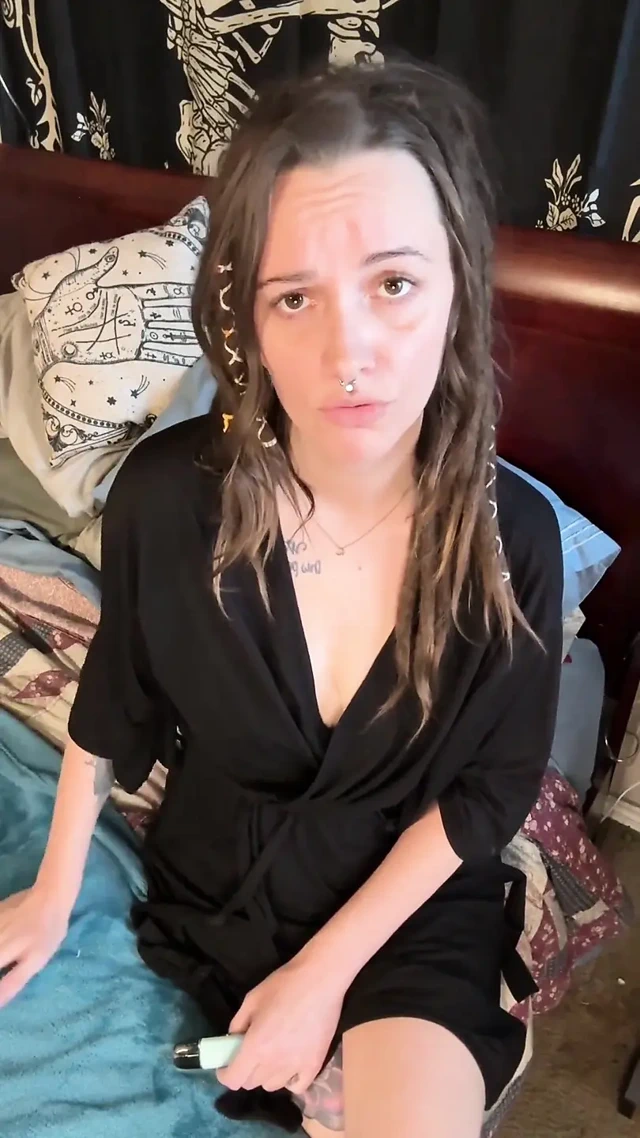 Tabu fantezisi - üvey anne yeni kız arkadaşın