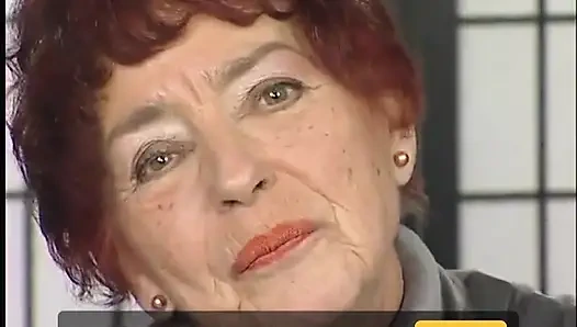 Kıllı kızıl saçlı nine oyuncu seçmelerinde amını sikiyor